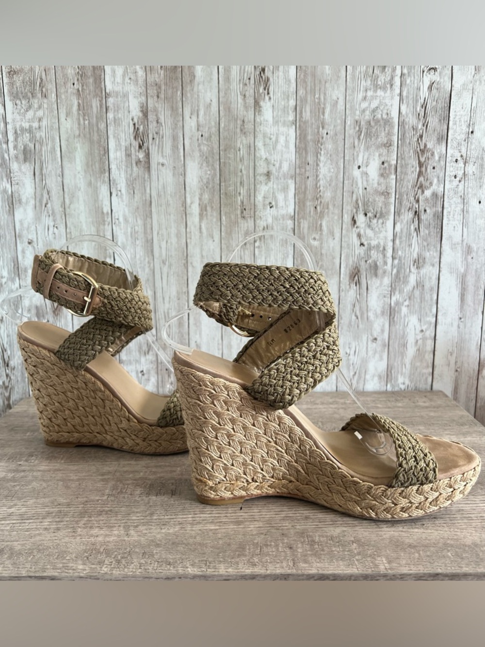 Stuart Weitzman "Alex" Crochet Espadrille Wedge Sandals Green Woven Size 9.5 - Picture 3 of 9